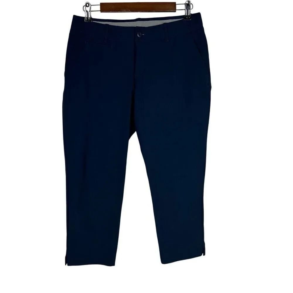 Under Armour Women’s HeatGearCapri size 8